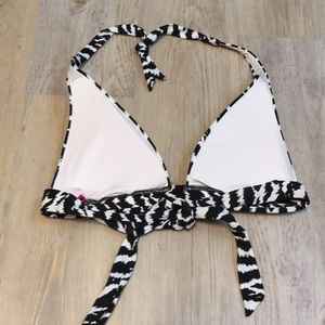 Victoria's Secret Swim - Victoria’s Secret bikini top Victoria's Secret Swim - Victoria’s Secret bikini top